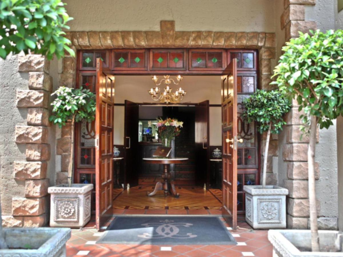 Court Classique Suite Hotel Pretoria Exterior photo